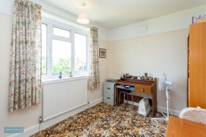 Bedroom- click for photo gallery